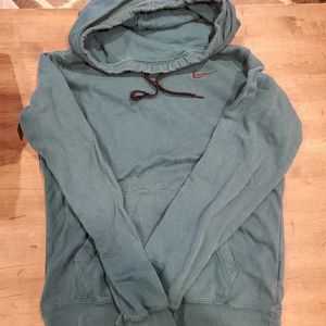 Nike sweater